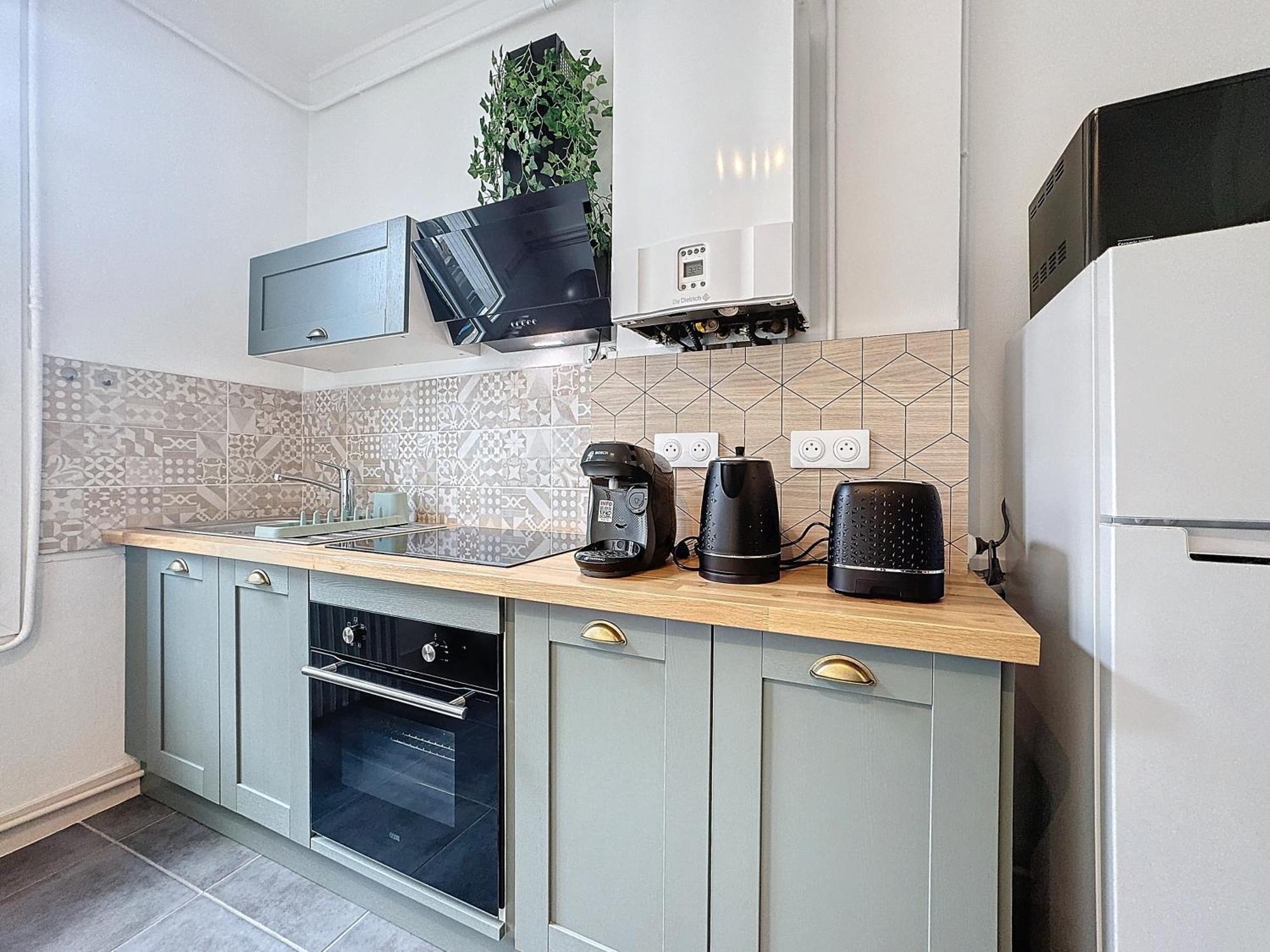 Apartmán Le 2-F2 Centre Historique Montluçon Exteriér fotografie