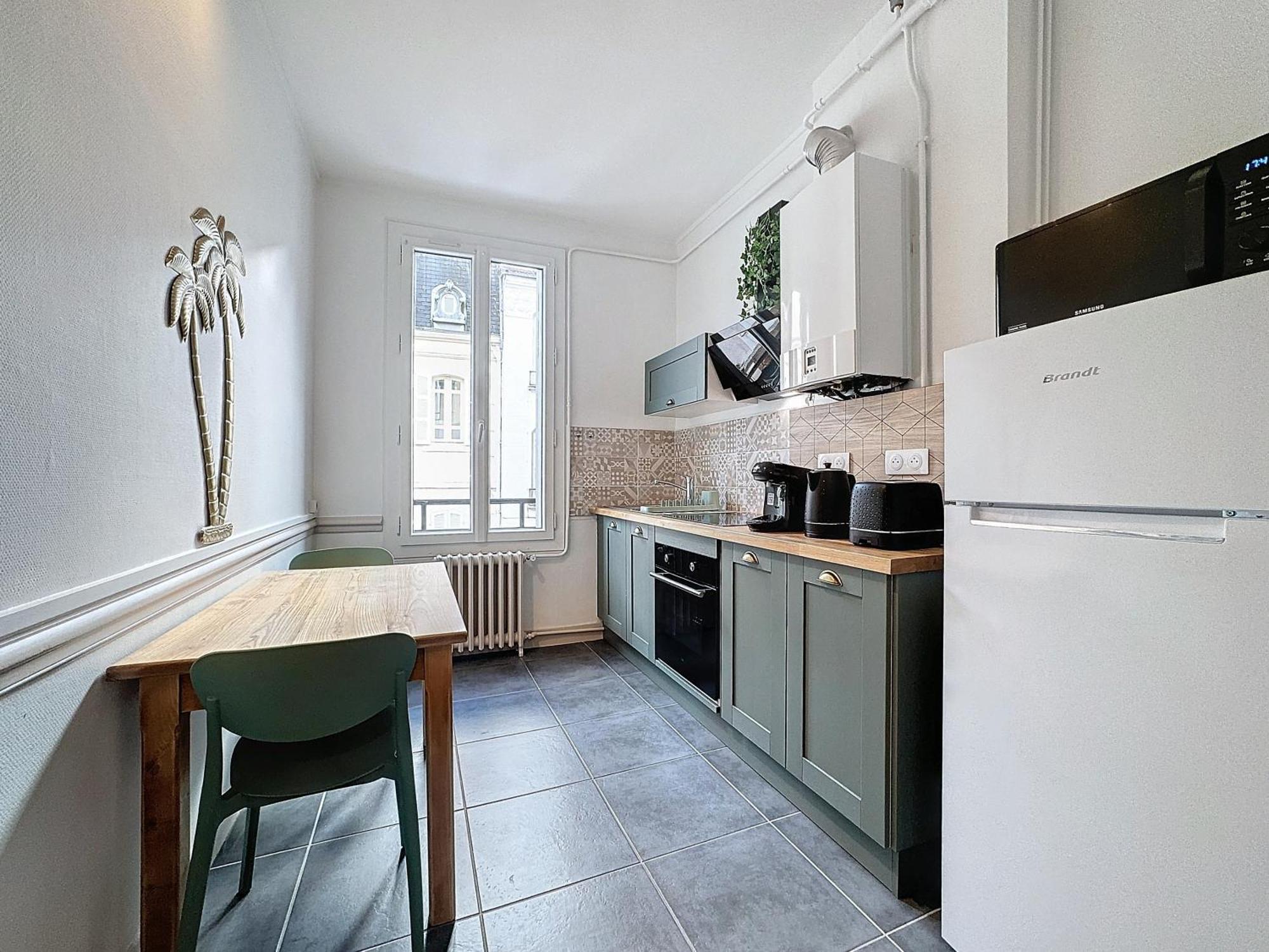 Apartmán Le 2-F2 Centre Historique Montluçon Exteriér fotografie