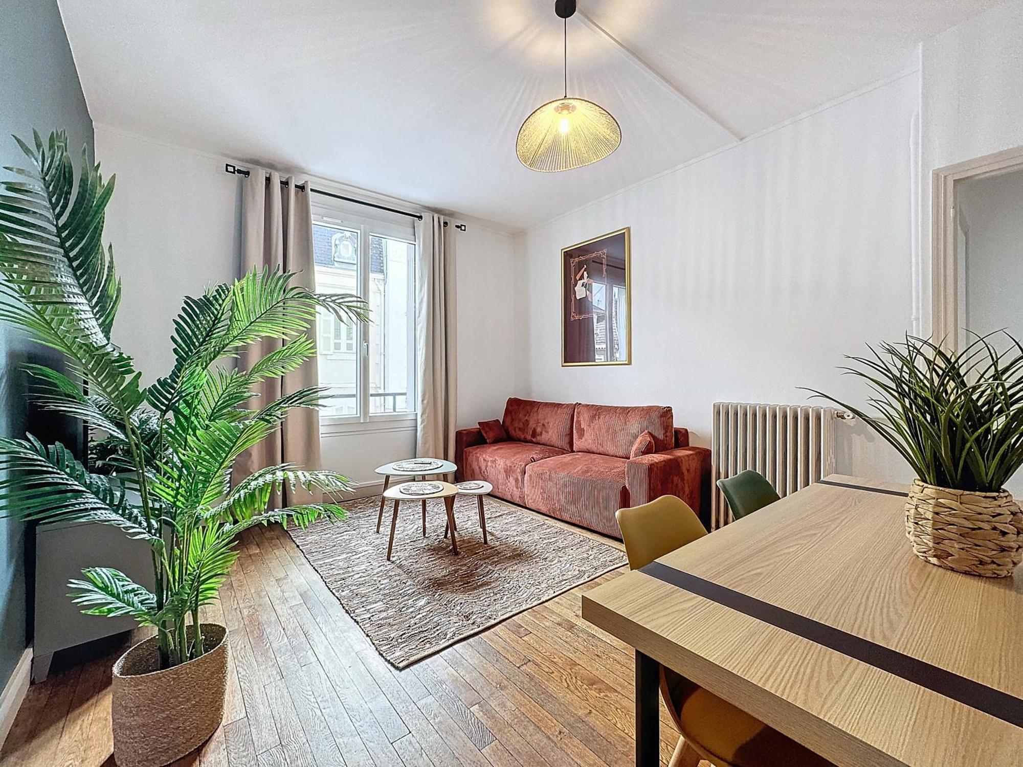 Apartmán Le 2-F2 Centre Historique Montluçon Exteriér fotografie
