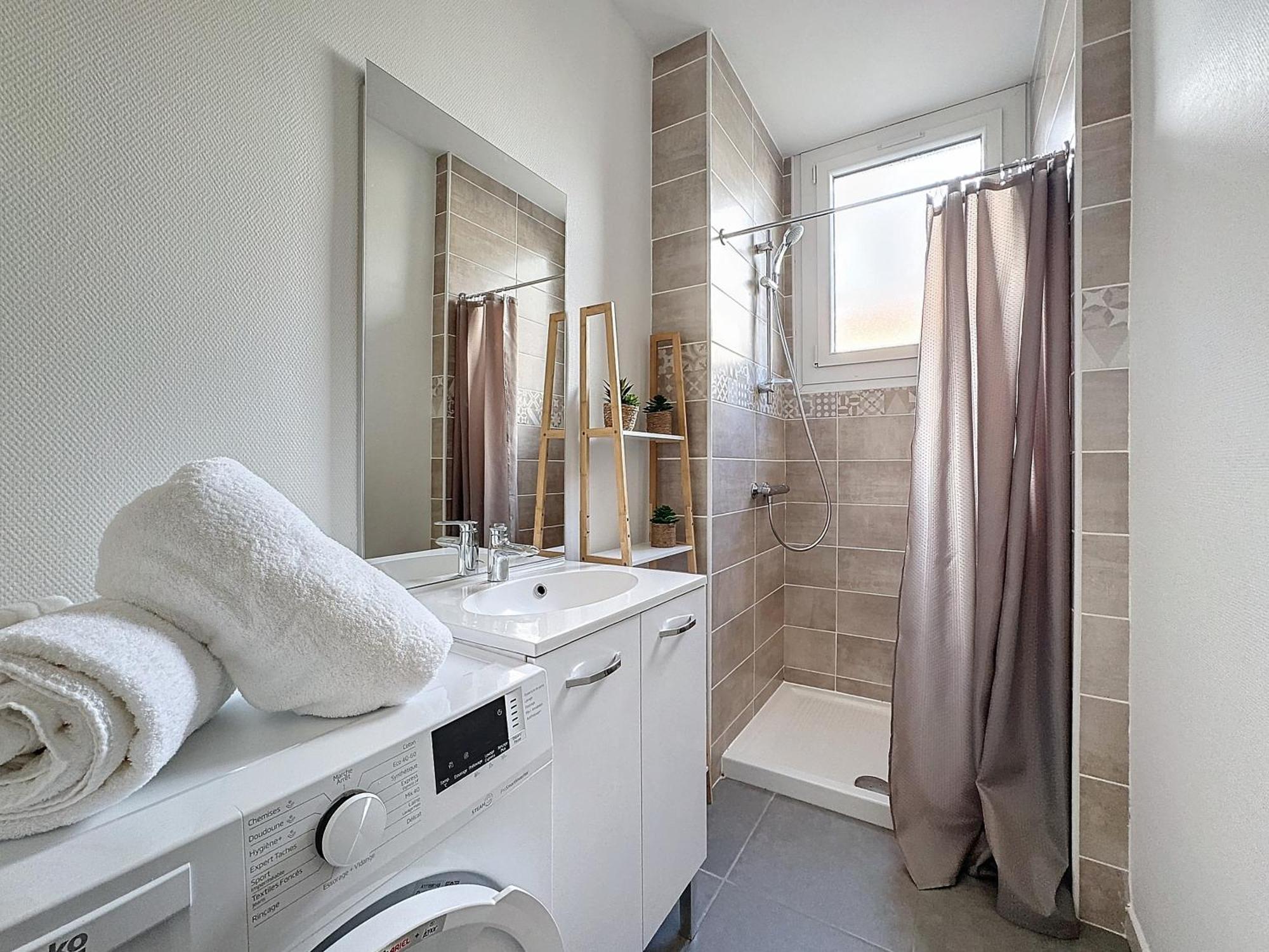 Apartmán Le 2-F2 Centre Historique Montluçon Exteriér fotografie